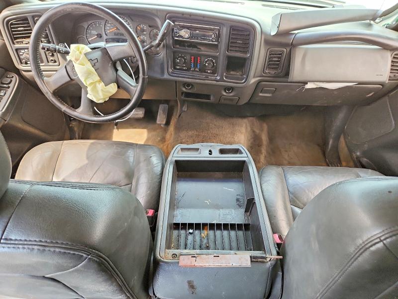 Photo 8 from auction – 2005 CHEVROLET SILVERADO with VIN 2GCEK13T951210572