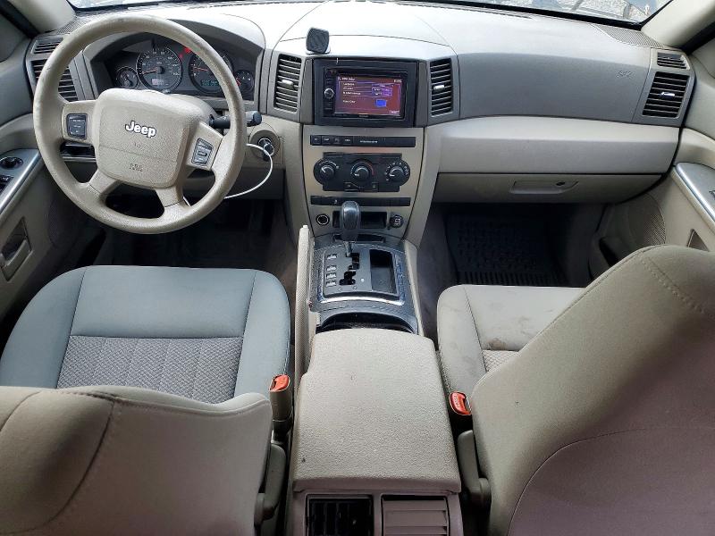 Photo 8 from auction – 2005 JEEP GRAND CHEROKEE with VIN 1J4GR48K65C644037