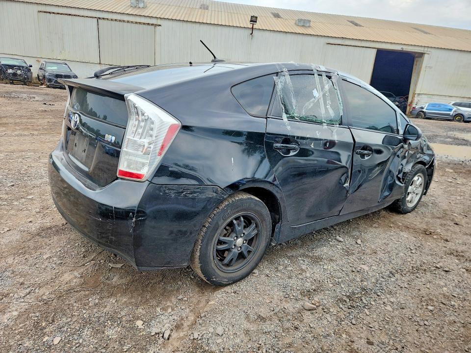 Photo 3 from auction – 2011 TOYOTA PRIUS with VIN JTDKN3DU4B1384905