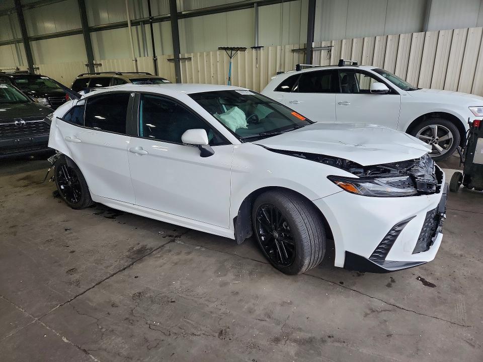 Photo 4 from auction – 2025 TOYOTA CAMRY with VIN 4T1DBADK7SU533046
