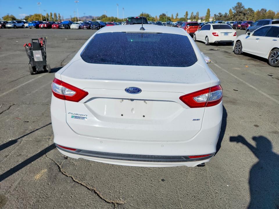 Photo 6 from auction – 2015 FORD FUSION with VIN 3FA6P0PU5FR284450