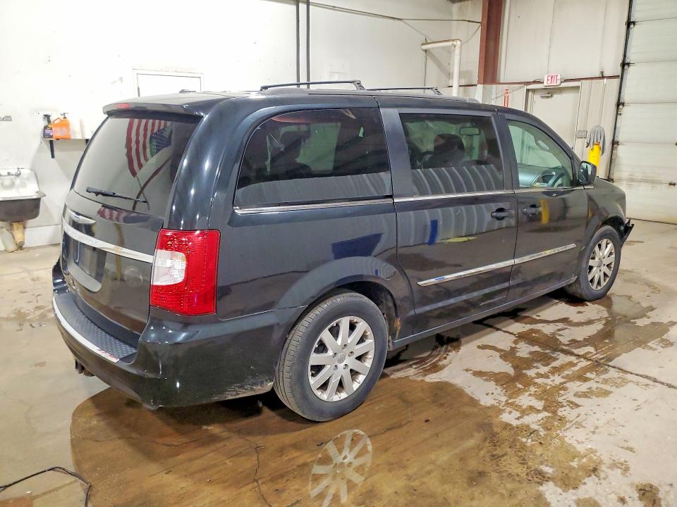 Снимка 3 от търг – 2014 CHRYSLER TOWN & COUNTRY с VIN 2C4RC1BGXER453683