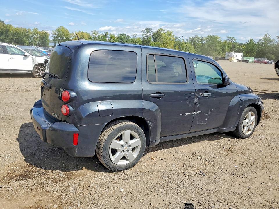 Photo 3 from auction – 2011 CHEVROLET HHR with VIN 3GNBABFW7BS552563