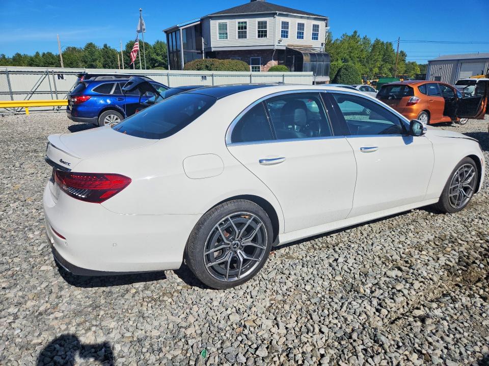 Photo 3 from auction – 2021 MERCEDES-BENZ E with VIN W1KZF8EB1MA908297