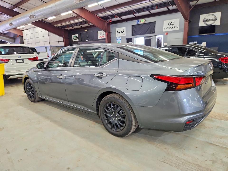 Photo 2 from auction – 2019 NISSAN ALTIMA with VIN 1N4BL4BV7KC247345