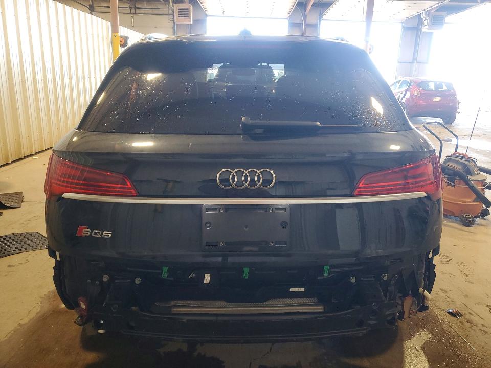 Zdjęcie 6 z aukcji – 2021 AUDI SQ5 z VIN WA1B4AFY7M2029175