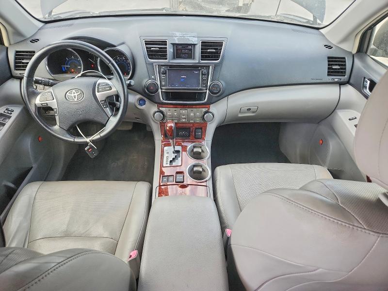 Снимка 8 от търг – 2013 TOYOTA HIGHLANDER с VIN JTEDC3EH4D2014692