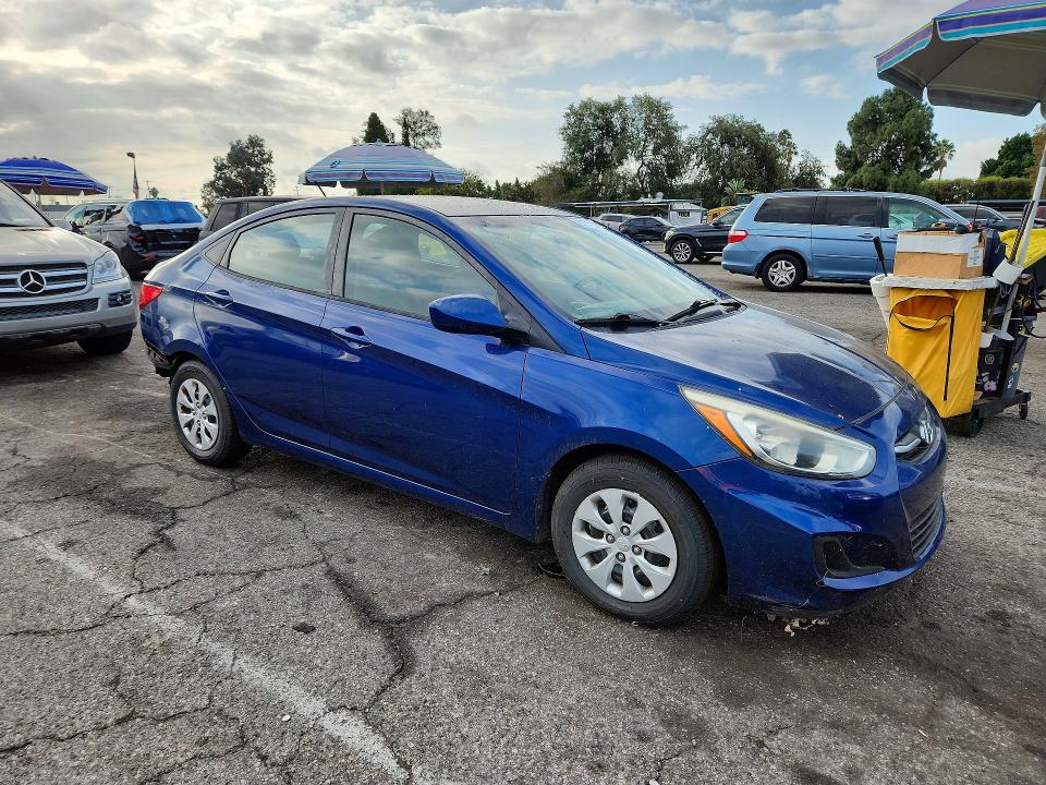 Photo 4 from auction – 2015 HYUNDAI ACCENT with VIN KMHCT4AE7FU833362