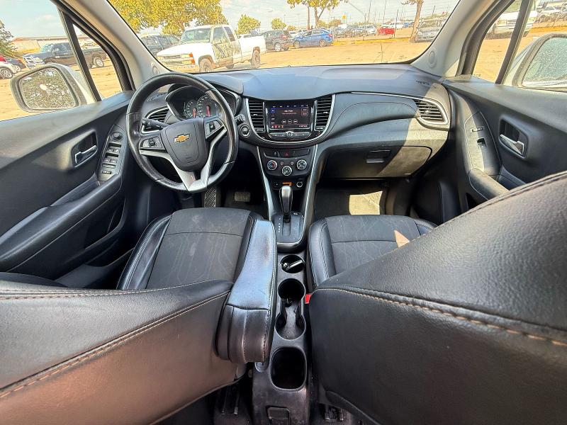 Photo 9 from auction – 2020 CHEVROLET TRAX with VIN KL7CJLSB3LB016810
