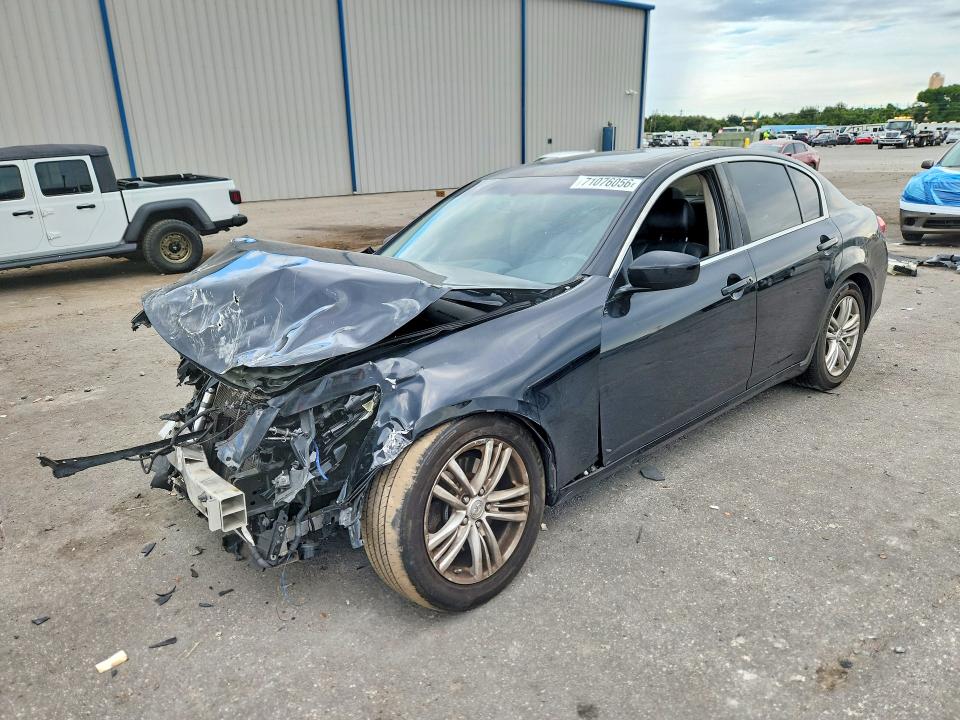 2013 INFINITI G37 SEDAN - Търг №71076056