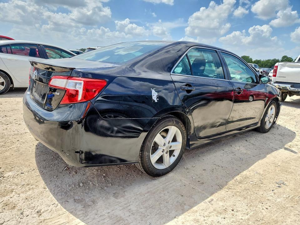 Photo 3 from auction – 2014 TOYOTA CAMRY with VIN 4T1BF1FK3EU468452