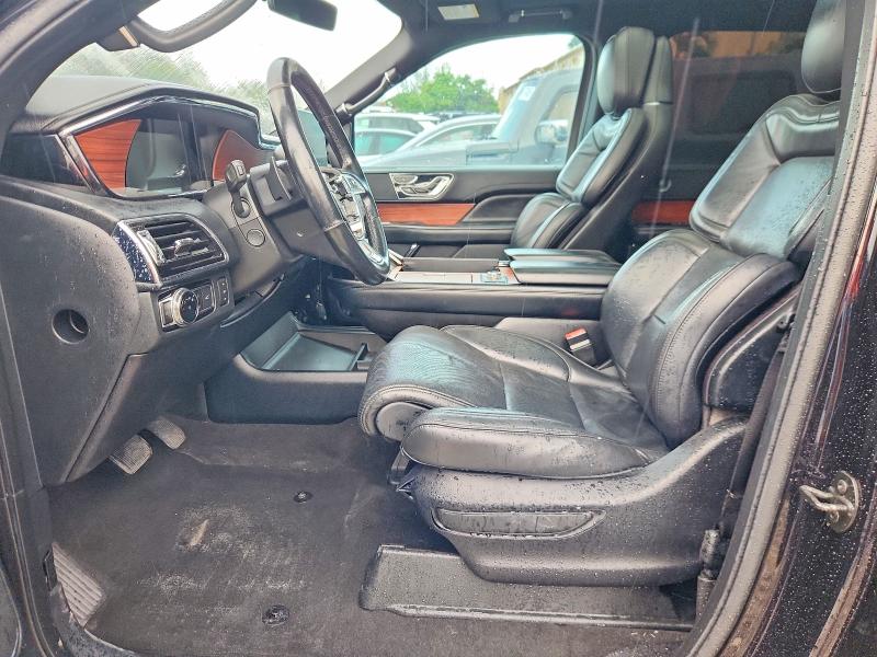 Photo 7 from auction – 2019 LINCOLN NAVIGATOR with VIN 5LMJJ3LT6KEL03386