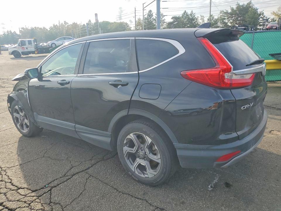 Photo 2 from auction – 2019 HONDA CR-V with VIN 7FARW2H5XKE036997