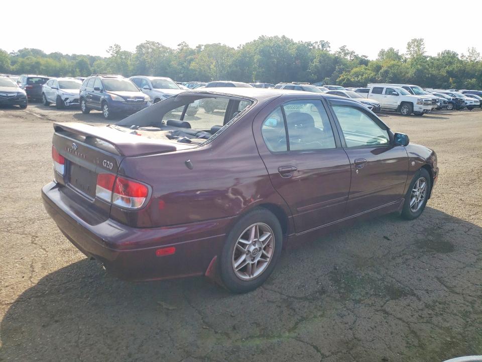 Photo 3 from auction – 2002 INFINITI G20 with VIN JNKCP11A22T505284