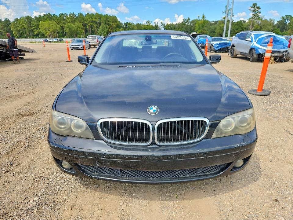 Фото 5 с аукциона – 2008 BMW 750 с VIN WBAHN83528DT86836