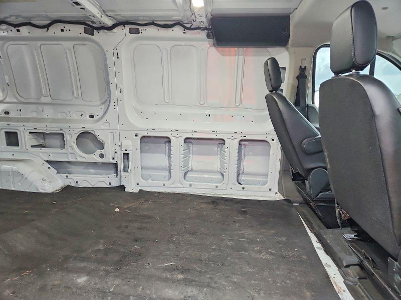 Photo 11 from auction – 2024 FORD TRANSIT with VIN 1FTYE1Y86RKB78646
