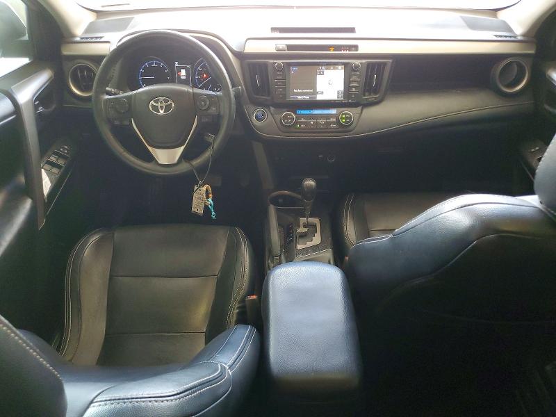 Photo 8 from auction – 2018 TOYOTA RAV4 with VIN 2T3RFREVXJW795750