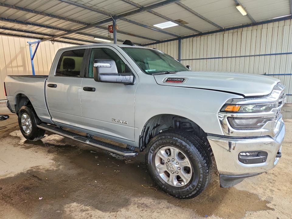 Photo 4 from auction – 2026 RAM 2500 with VIN 3C6UR5DJ9TG325406