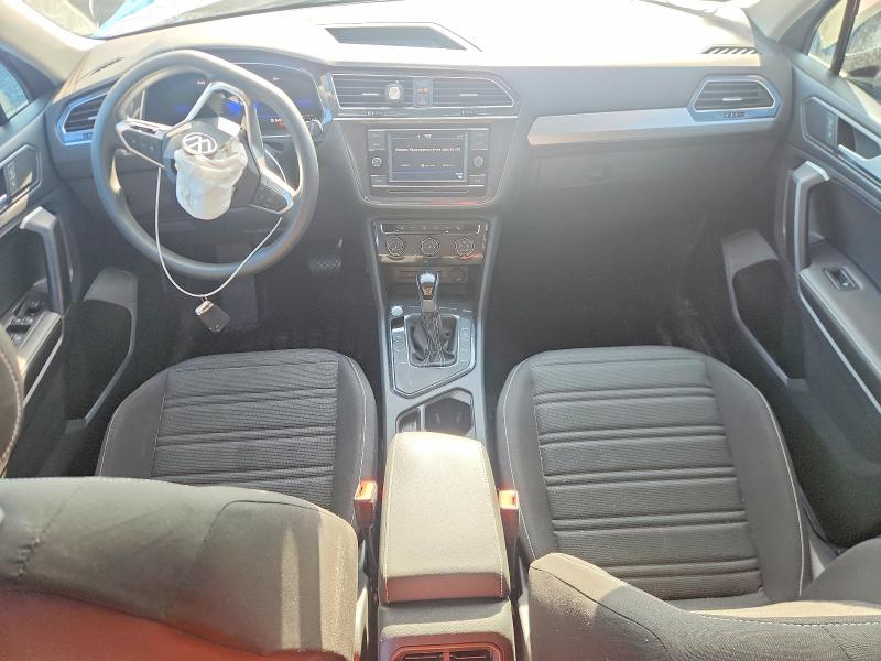 Снимка 8 от търг – 2023 VOLKSWAGEN TIGUAN с VIN 3VVRB7AX5PM111187