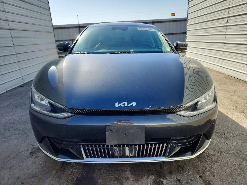 Снимка 5 от търг – 2023 KIA EV6 с VIN KNDC34LA9P5111630