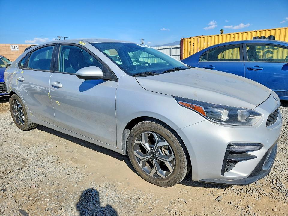 Photo 4 from auction – 2021 KIA FORTE with VIN 3KPF24AD2ME330300