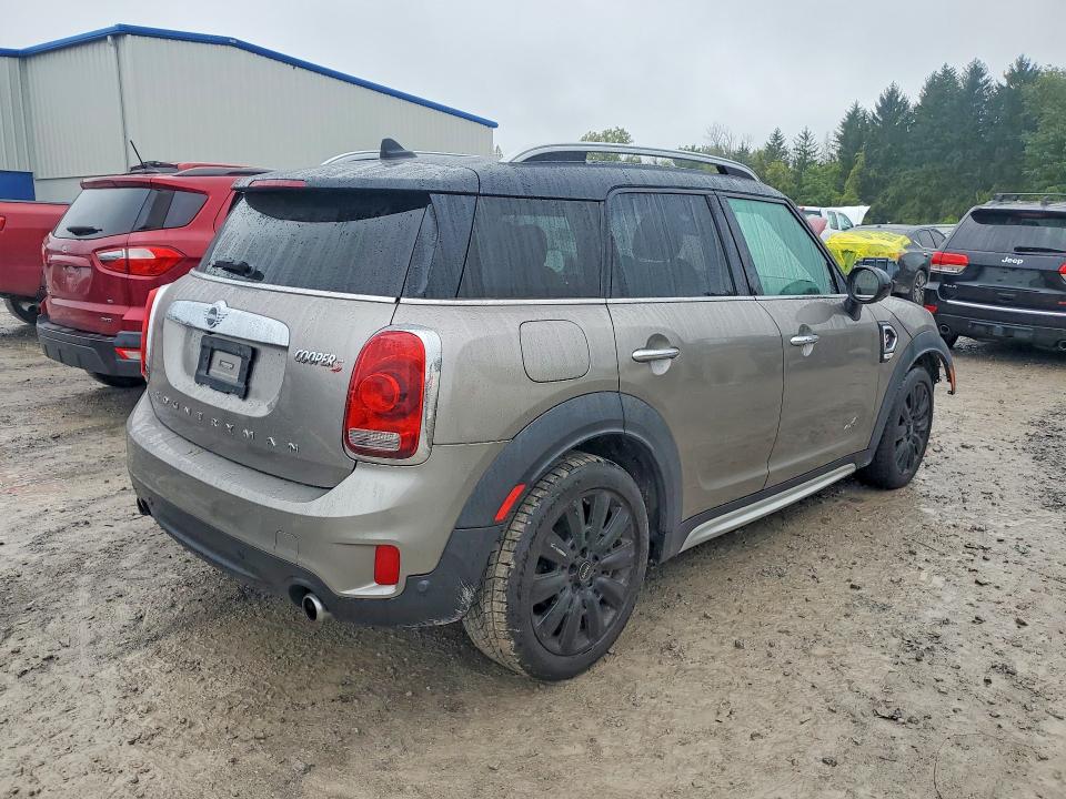 Zdjęcie 3 z aukcji – 2019 MINI COOPER z VIN WMZYT5C5XK3E63492