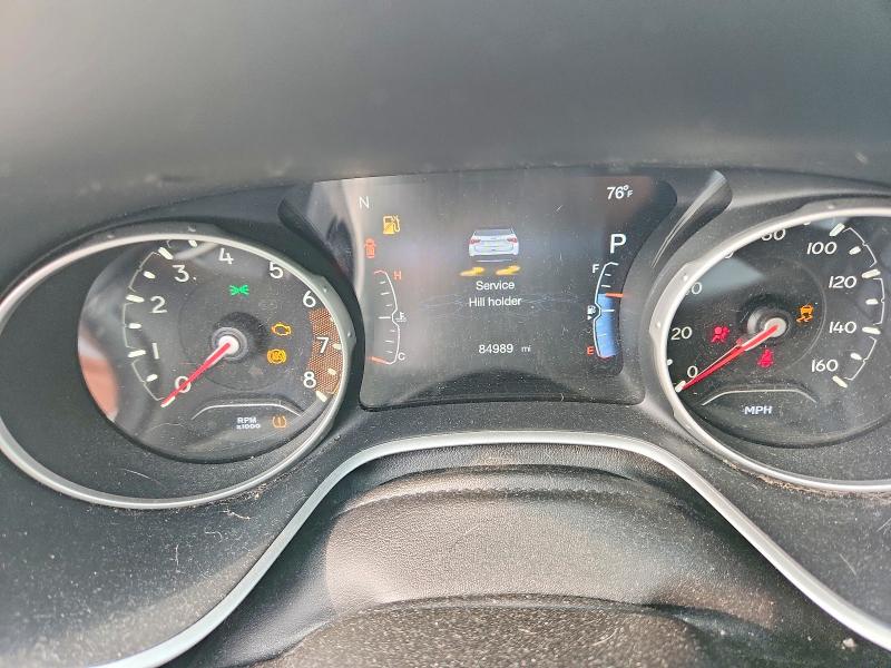 Photo 9 from auction – 2018 JEEP COMPASS with VIN 3C4NJDABXJT344790