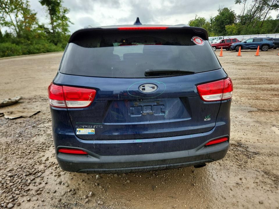 Photo 6 from auction – 2016 KIA SORENTO with VIN 5XYPGDA36GG110887