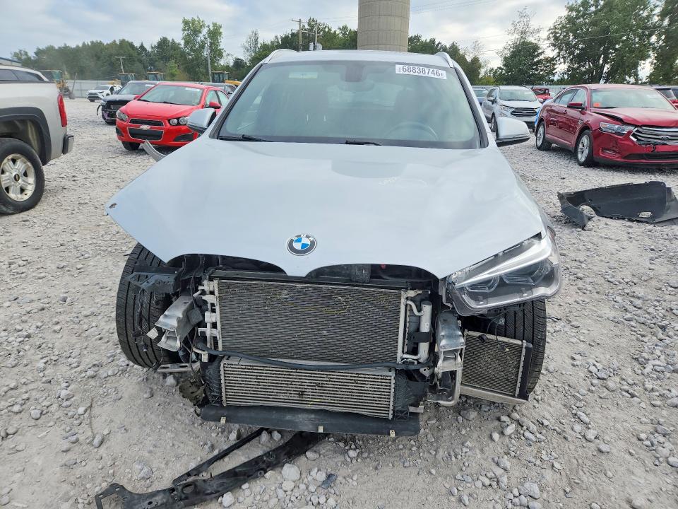 Photo 5 from auction – 2016 BMW X1 with VIN WBXHT3C30G5E54382