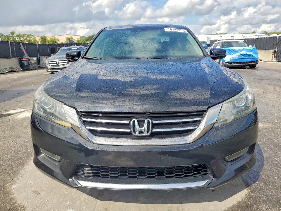 Photo 5 from auction – 2013 HONDA ACCORD with VIN 1HGCR3F87DA028509