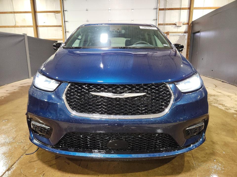 Фото 5 с аукциона – 2025 CHRYSLER PACIFICA с VIN 2C4RC1BG4SR561454