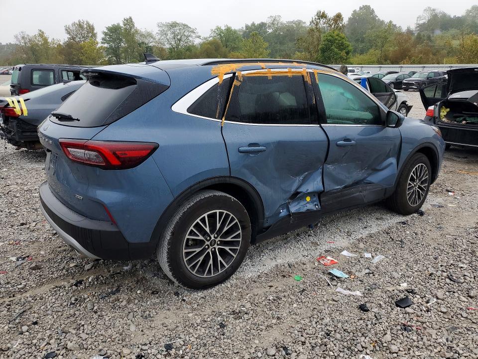 Photo 3 from auction – 2025 FORD ESCAPE with VIN 1FMCU0E12SUA56256
