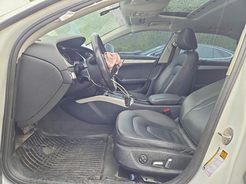 Снимка 7 от търг – 2015 AUDI A4 с VIN WAUBFCFL3FN037997