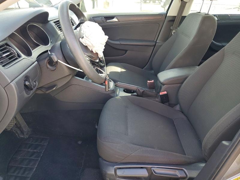 Photo 7 from auction – 2016 VOLKSWAGEN JETTA with VIN 3VW267AJ2GM390031