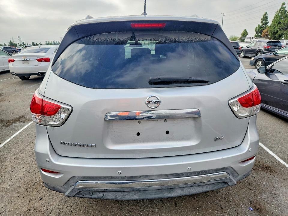 Photo 6 from auction – 2016 NISSAN PATHFINDER with VIN 5N1AR2MN2GC638637