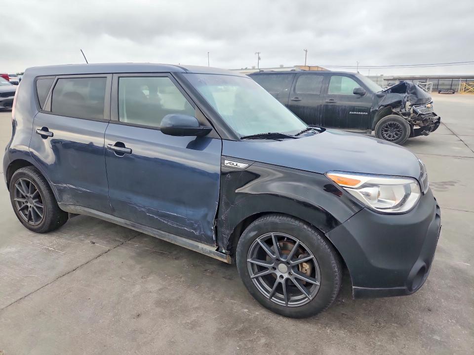 Foto 4 de la subasta – 2015 KIA SOUL con VIN KNDJP3A57F7193355