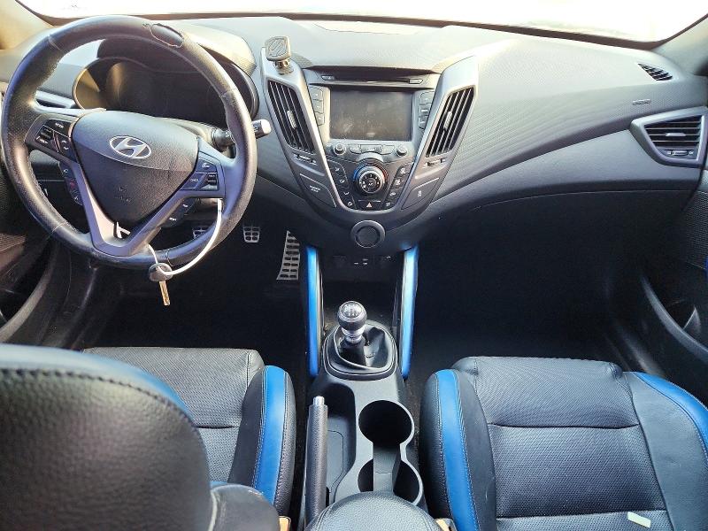 Photo 8 from auction – 2016 HYUNDAI VELOSTER with VIN KMHTC6AE8GU258024