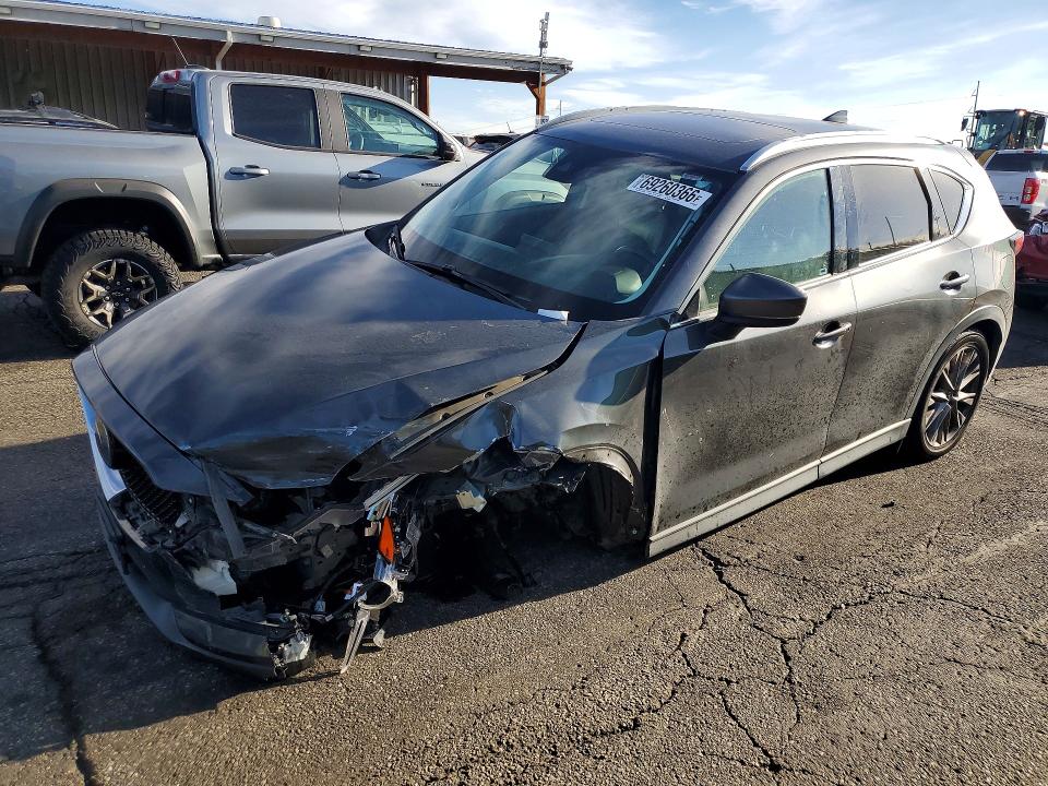 MAZDA CX-5 2019 с VIN JM3KFBDM6K0692999 - Фото с аукциона