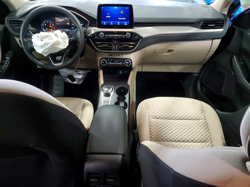 Photo 8 from auction – 2020 FORD ESCAPE with VIN 1FMCU9G6XLUA84076