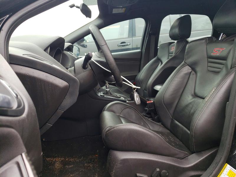 Foto 7 de la subasta – 2016 FORD FOCUS con VIN 1FADP3L92GL343108
