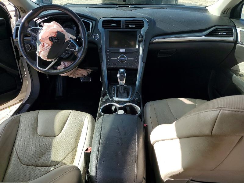 Photo 8 from auction – 2016 FORD FUSION with VIN 3FA6P0RU2GR192128
