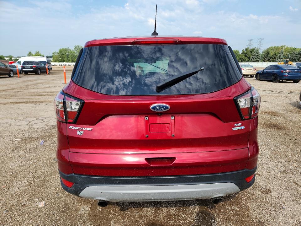 Снимка 6 от търг – 2017 FORD ESCAPE с VIN 1FMCU9GD8HUB86580