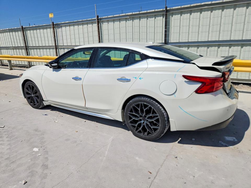 Foto 2 de la subasta – 2017 NISSAN MAXIMA con VIN 1N4AA6AP6HC421012