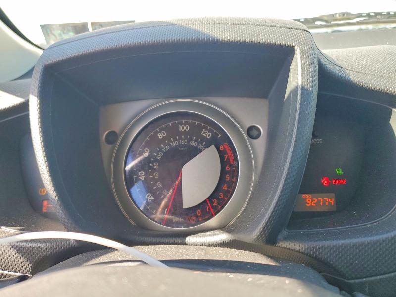 Photo 9 from auction – 2008 SCION XD with VIN JTKKU10448J000698