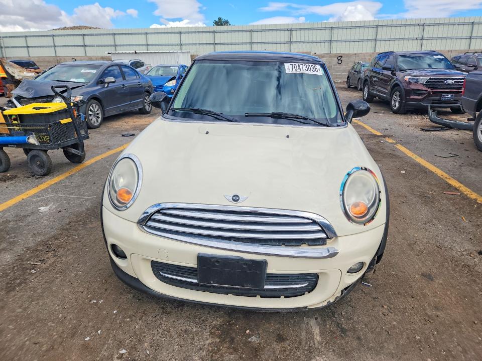 Photo 5 from auction – 2013 MINI COOPER with VIN WMWSU3C52DT678384