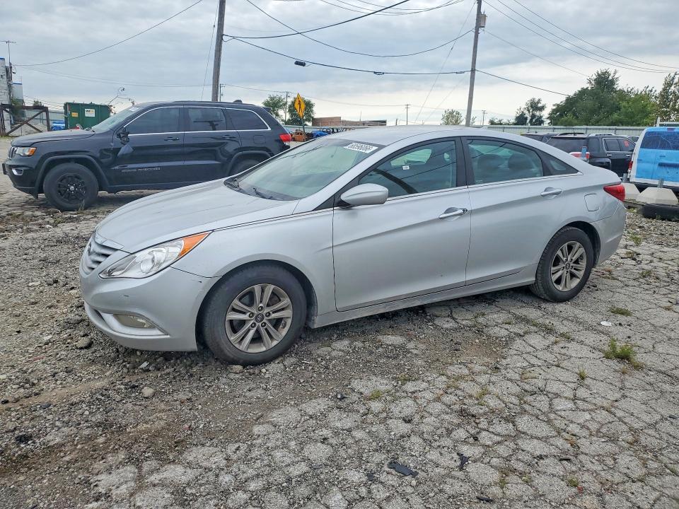 HYUNDAI SONATA 2013 with VIN 5NPEB4AC5DH618603 - Photo from auction