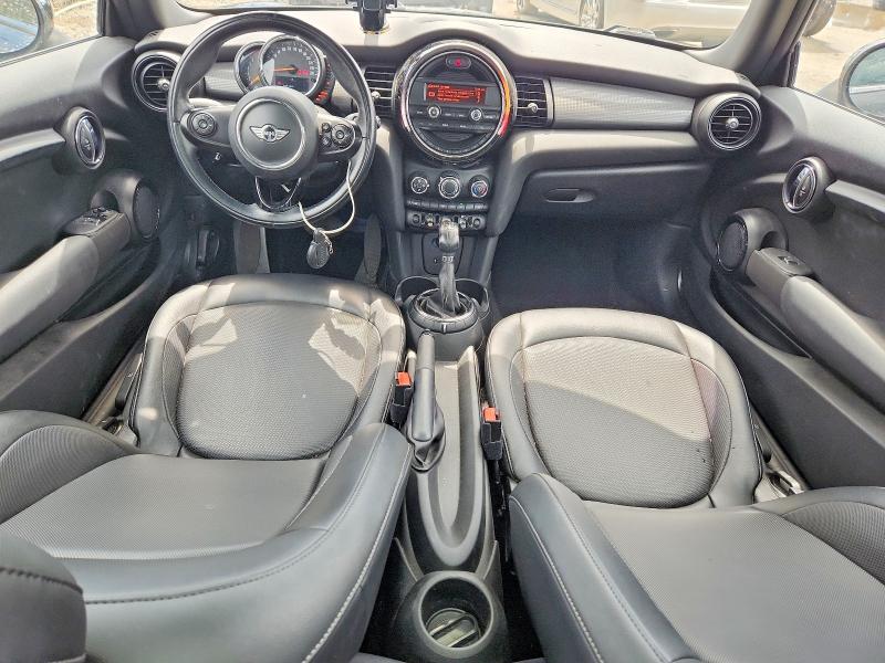 Photo 8 from auction – 2016 MINI COOPER with VIN WMWXP5C51G3B76238