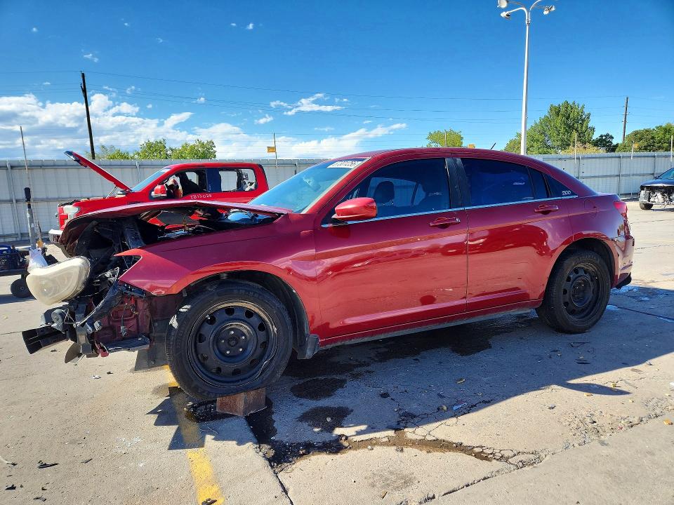 Photo 1 from auction – 2013 CHRYSLER 200 with VIN 1C3CCBAB2DN597004