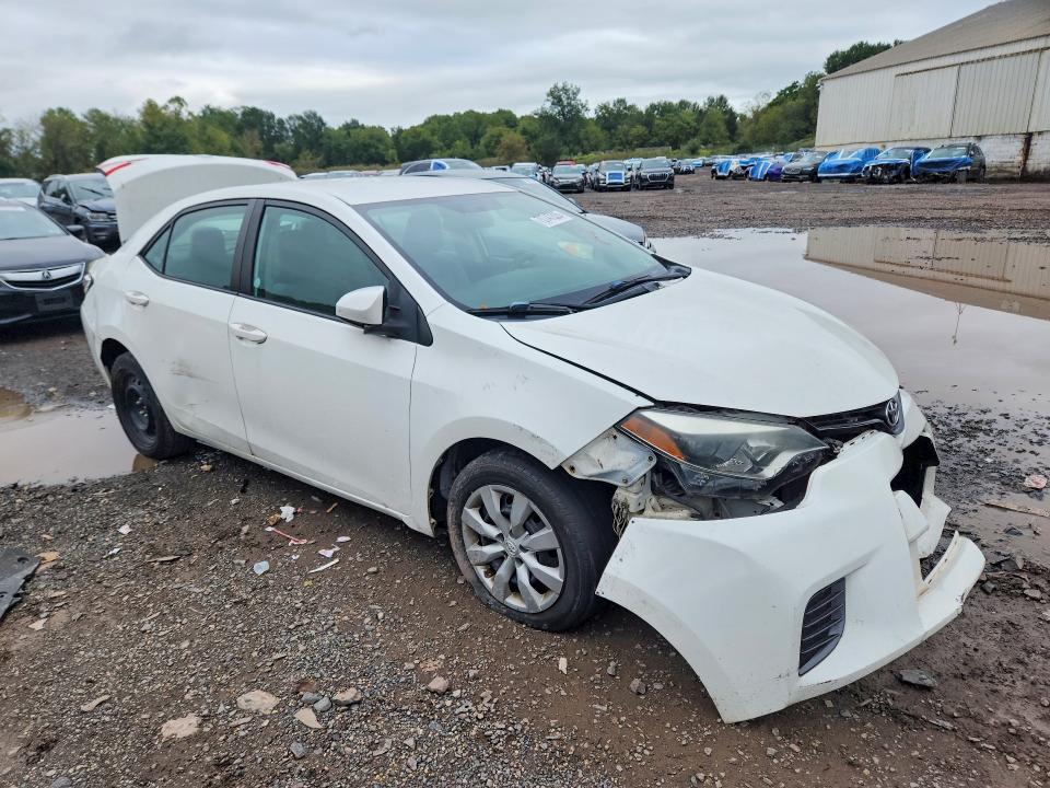 Снимка 4 от търг – 2016 TOYOTA COROLLA с VIN 5YFBURHE9GP458976