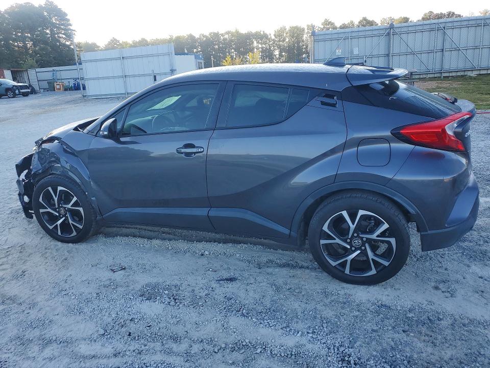 Photo 2 from auction – 2018 TOYOTA C-HR with VIN JTNKHMBX9J1010519
